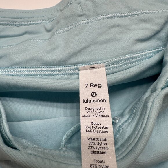 Lululemon Play Off The Pleats Skirt *13" Blue Glow Size 2 - Picture 4 of 5